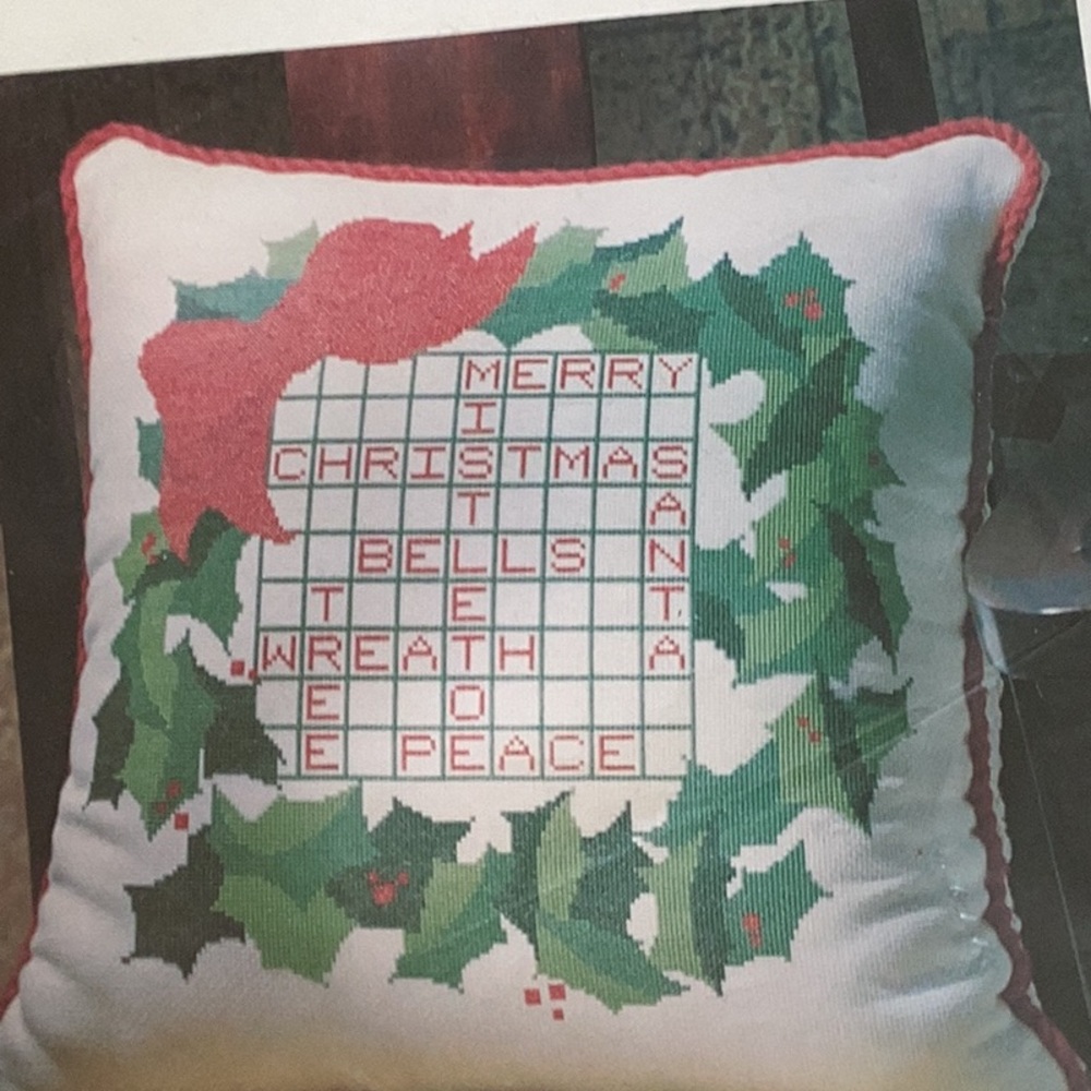 Vintage Better Homes and Gardens "Merry Crossword Pillow" Cross Stitch Kit #447